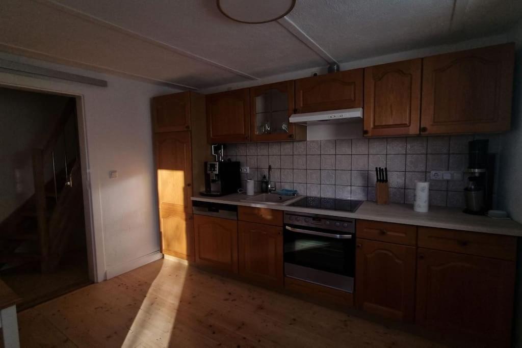 Wohnen In Niederweimar Zwischen Marburg Und Giessen Apartment Exterior foto